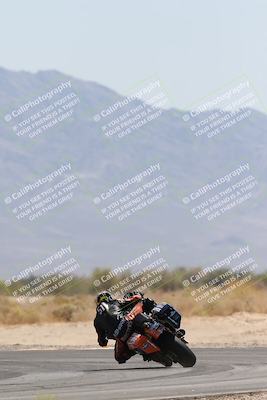 media/Apr-25-2025-BRL Bagger Racing League (Fri) [[6011495a33]]/1-Open Practice (9am-12pm)/3- (11am-12pm)/